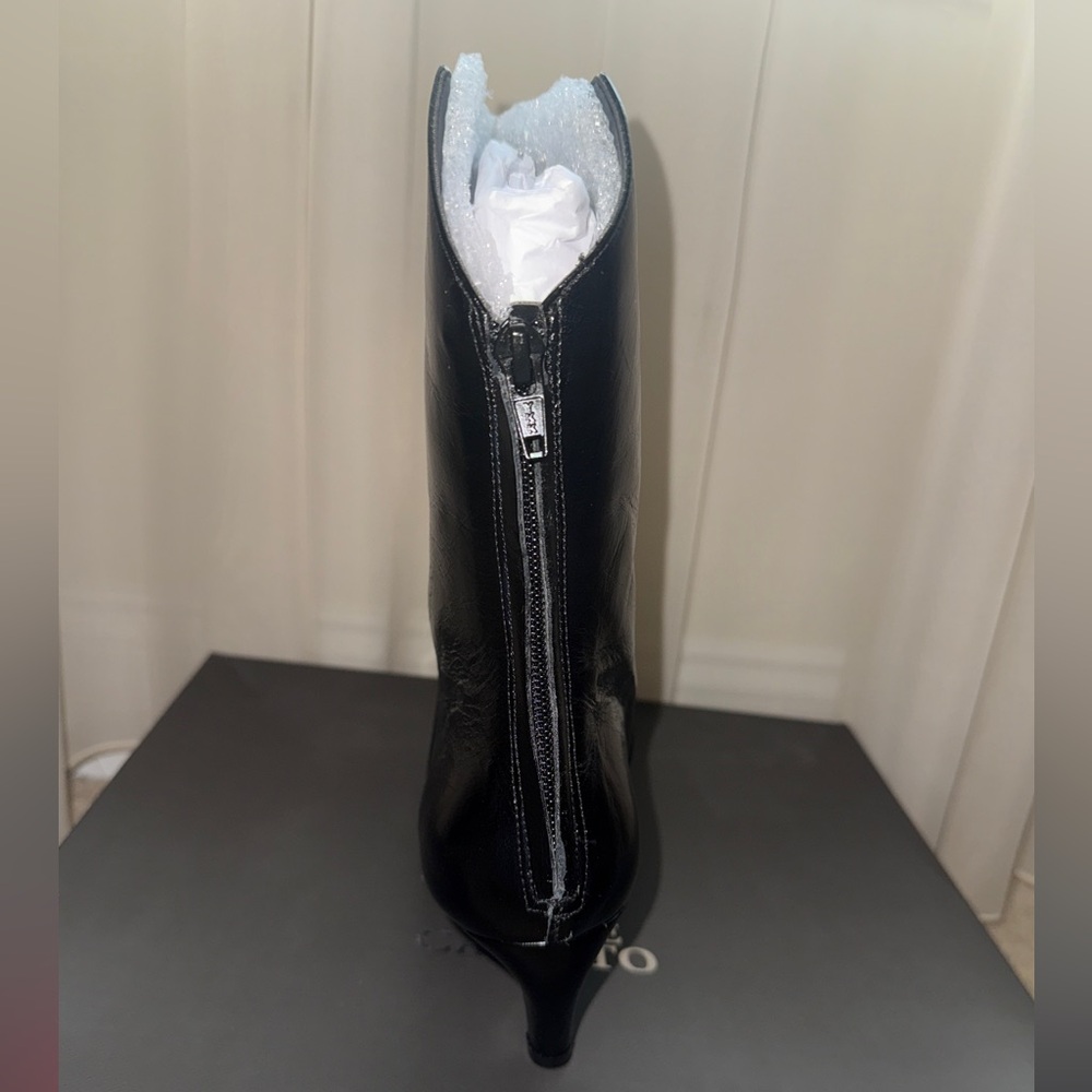 NEVER WORN Vince Camuto Black Heeled Boots with Pointed Toe - Picture 6 of 11